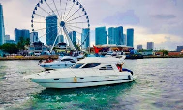 IATE DE FESTA CRANCHI DE 42 PÉS EM MIAMI!!