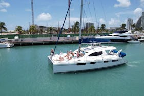 30 Persons 46' Cruising LEOPARD Sailing Catamaran in Cancún, For Charter