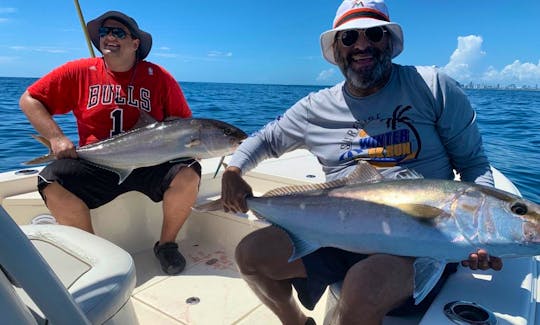 Fishing Charters & Leisure Cruising in Miami - 26ft Avenger