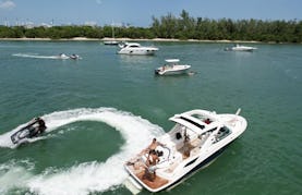 2018 Luxury Sea Ray SLX in Miami up to 10 guests!!