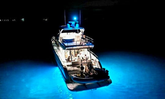 Charter the 80 feet Apolo Intermarine Power Mega Yacht in Paraty, Rio de Janeiro