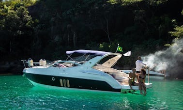 Aluguel de barco Jaspien Phantom de 30 pés em Paraty, Rio de Janeiro