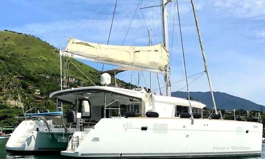 Alquiler de catamarán Lagoa Cruising de 45 pies en Paraty, Río de Janeiro