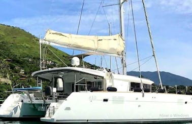 45ft Lagoa Cruising Catamaran Charter in Angra dos Reis, Rio de Janeiro
