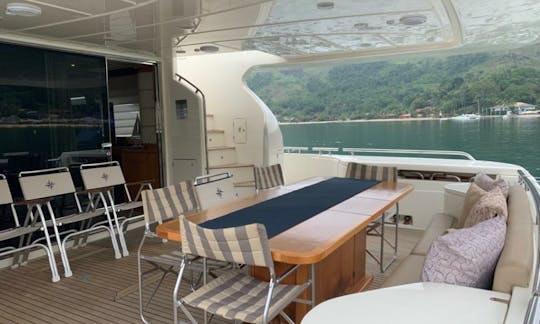 83ft Príncipe Ferretti Power Mega Yacht Rental in Angra dos Reis, Rio de Janeiro