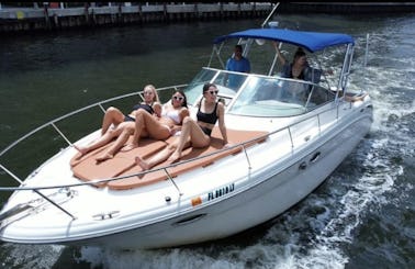 Get 1 FREE Hour! Cruise Miami's Beautiful Waters on this 32 foot Sea Ray Amberjack Boat! 🌞