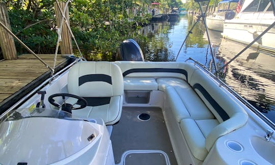 20' Hurricane Deck Boat for rent in Fort Lauderdale