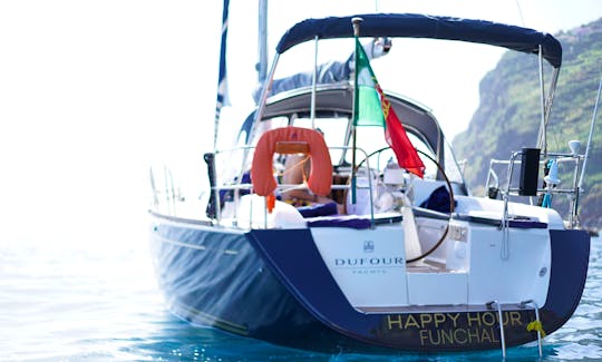 Beautiful Sailing Boat with VIP service.