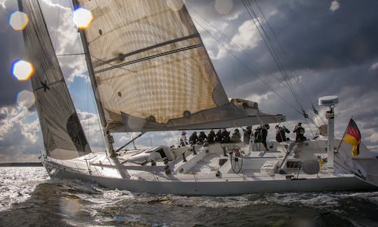 Maxi-Racer-Sailing Yacht Charter in Kiel