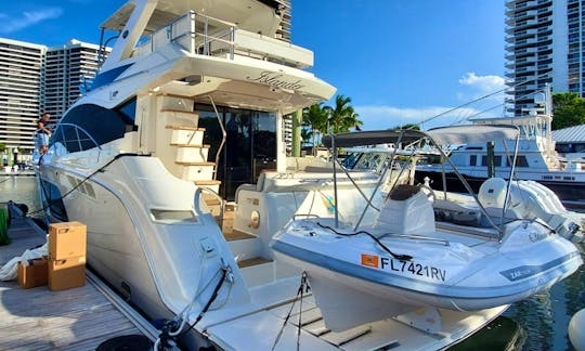"Islander" 55' Sea Ray L550 Fly Yacht for Charter in North Palm Beach