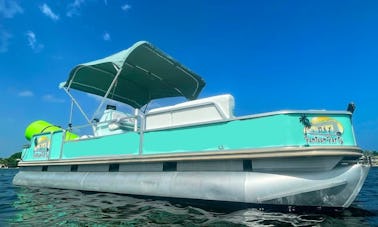 Bimini Girl - Barco de festa privado com pontão fretado de 25 pés - Diversão aquática classificada como 5 estrelas