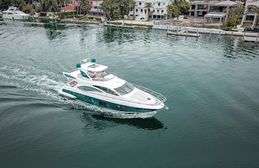 60' Azimut Flybridge 60ft Yacht Charter in Miami Beach