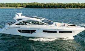 "Charlotte" 60' Cruiser Yacht Cantius for Amazing Day on Anna Maria Island!!