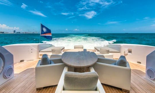 "Doubleshot" Tecnomar Velvet 38 Mega Yacht Charter in Miami