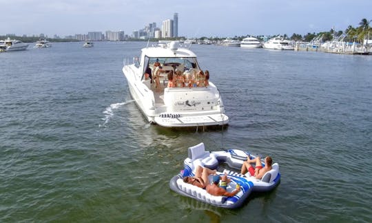 "Nauti Buoyz" Sea Ray 550 Sundancer