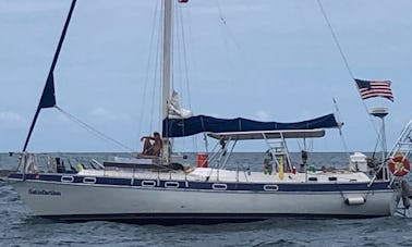 "Satisfaction" Morgan 41 Classic Sailboat for Charter in Key West