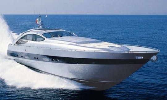 Alquiler del megayate Pershing Power «Exodus» de 88 pies en Sunny Isles Beach, Florida