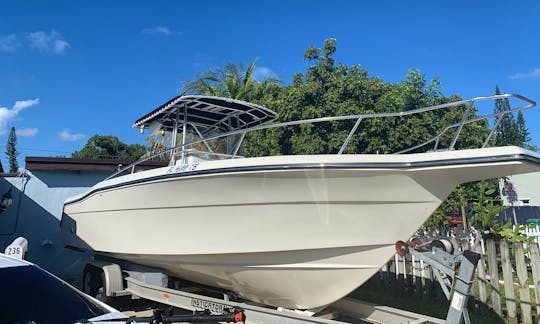32ft Stamas Center Console Cruiser - A perfect day on the water!
