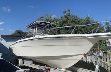 32ft Stamas Center Console Cruiser - A perfect day on the water!