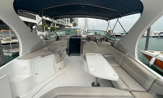 "Vida" Larson Cabrio Motor Yacht for Charter in Miami, Florida