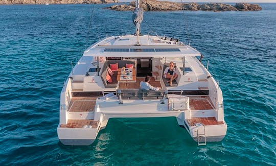 New in July 2022! Luxury Catamaran in Portimão