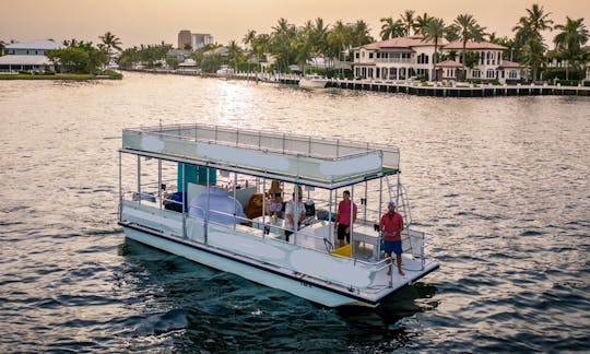 "Pontoon Party" 32' A and M Pontoon