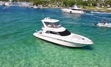 52' LUXURY YACHT RENTAL FOR PARTY IN MIAMI, GREAT LOCATION, NO HIDDEN FEES