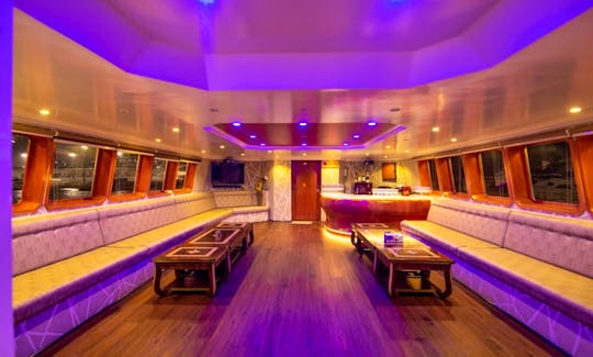 141ft Majest Mega Luxury Yacht for Charter in Dubai