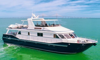 "Island Soul" Boundless Custom 90' Motor Yacht with Hot Tub and Spacious Deck in Tampa