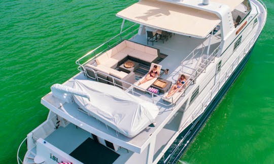 "Island Soul" Boundless Custom Power Mega Yacht Charter in Tampa, Florida