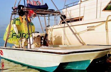 20ft Center console power boat.  Tubing, Snorkeling and Harbor Tours in Key West