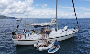 Experimente o Gulf Star 41' navegando e jantando em Guanacaste