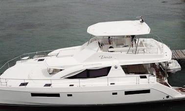 Leopard 51 Power Cat Charter in Cartagena, Bolívar