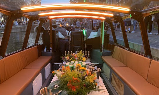 Private boat hire in Amsterdam with captain & bar!