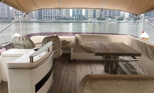 Motor Yacht 72F in Shanghai Shi