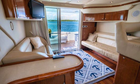 44ft Power Sea Ray Luxury Yacht in Diplomat Hallandale Marina!!
