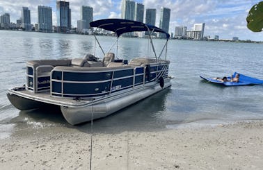 24ft Private Party Pontoon in Miami + Biscayne Bay