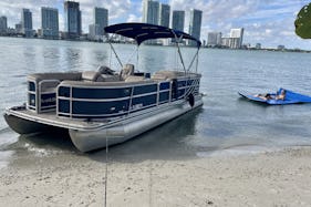 24ft Private Party Pontoon in Miami + Biscayne Bay