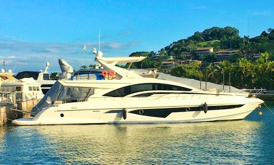 80ft ''Apollo'' Intermarine Yacht Rental in Rio de Janeiro, Brazil
