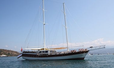 Sailing Charter 101ft Gulet with Captain and Crew in Fethiye, Turkey