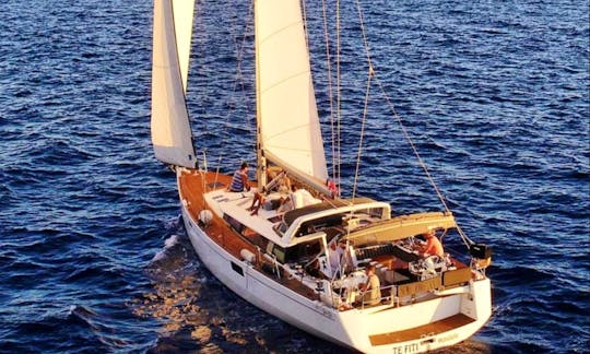 Diamond Head Sunset Sail Elite 50' Luxury Yacht Experience