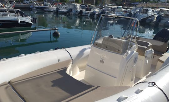 Alquiler de Capelli Tempest 775 SUN RIB 250HP en Can Pastilla, Illes Balears