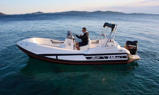 Zar 57 Well Deck Boat 150 Hp Rental in Can Pastilla, Illes Balears