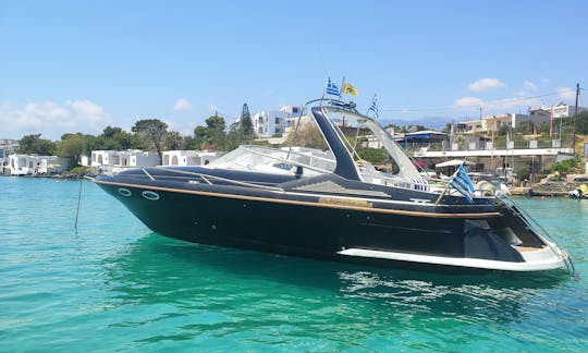 Beautiful Cabin Cruiser for charter in Agios Nikolaos