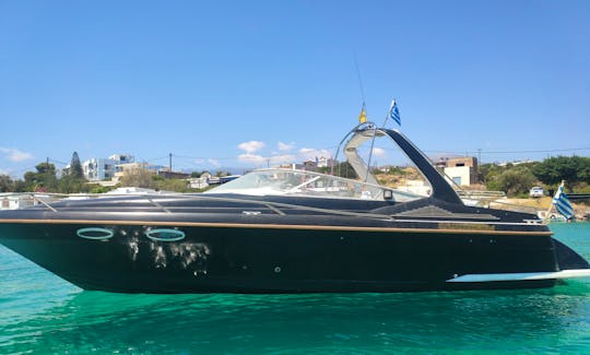 Beautiful Cabin Cruiser for charter in Agios Nikolaos