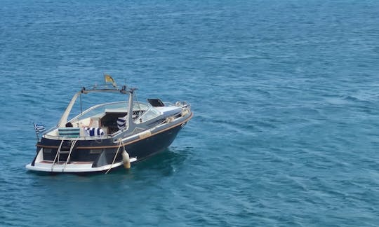 Beautiful Cabin Cruiser for charter in Agios Nikolaos