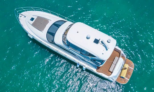 58' FLYBRIDGE Yacht up to 12 guest Day/Night (JET SKI optional) 