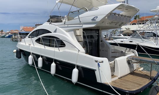 Yacht de luxe Azimut de 44 pieds à Oranjestad, Aruba