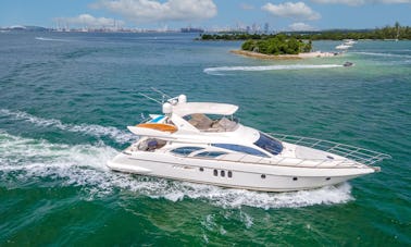 65' Azimut 🛥 || Incredible Luxury Yacht In Miami Florida!!