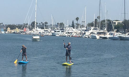 Pranchas de stand up paddle infláveis Adventure de 12 pés para alugar!